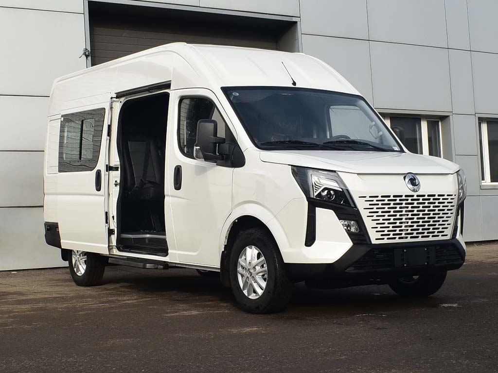 Грузопассажирский автобус Dongfeng K33